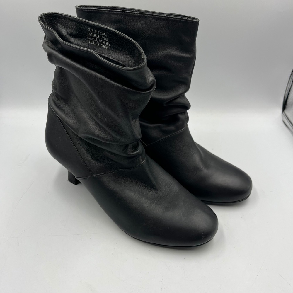 Array Black Leather Slouch Kitten Heel Boots Womens‎ 8.5W Round Toe 183102